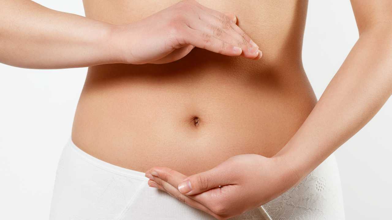 How to Keep Your Belly Button Clean